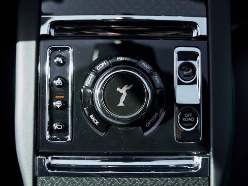 Used 2023 Rolls-Royce Cullinan Black Badge w/ Driver's Package image 69