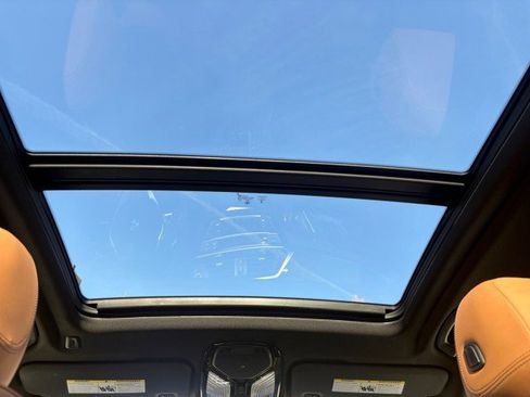 Used 2018 BMW X3 xDrive30i w/ Premium Package image 4