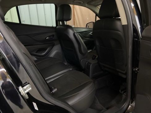 Used 2018 Buick Encore Preferred image 14
