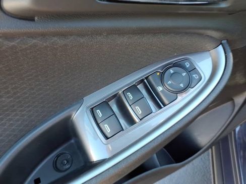 Used 2025 Chevrolet Malibu LT FWD image 12