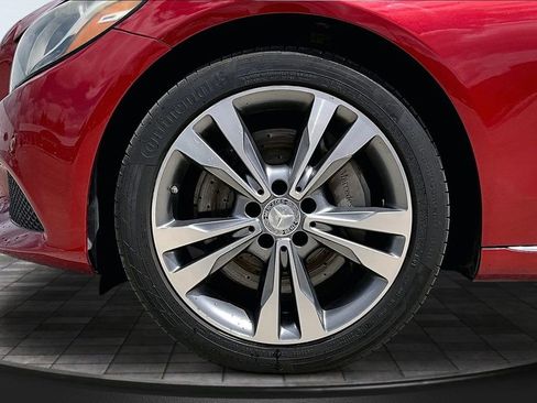 Used 2016 Mercedes-Benz C 350e Sedan image 32