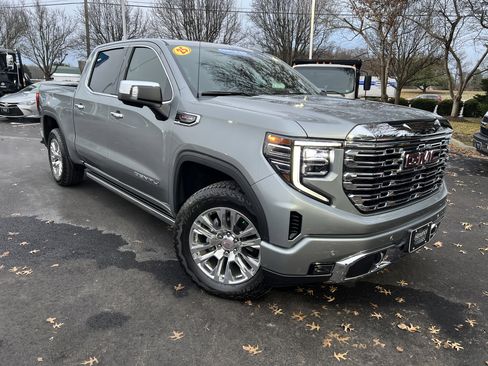 Certified 2025 GMC Sierra 1500 Denali w/ Technology Package image 2