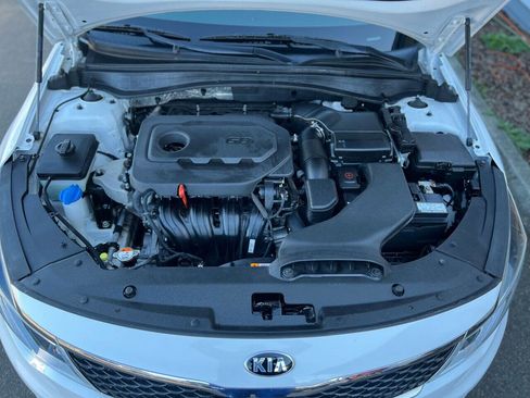 Used 2016 Kia Optima LX w/ Option Group 014 image 24