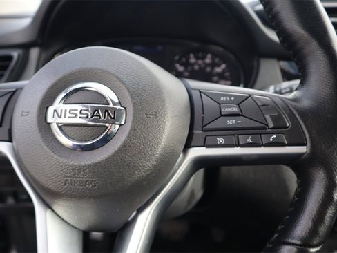 Certified 2021 Nissan Rogue Sport SV image 21