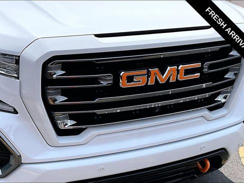 Used 2020 GMC Sierra 1500 AT4 w/ Off-Road Performance Package AWD/4WD image 33