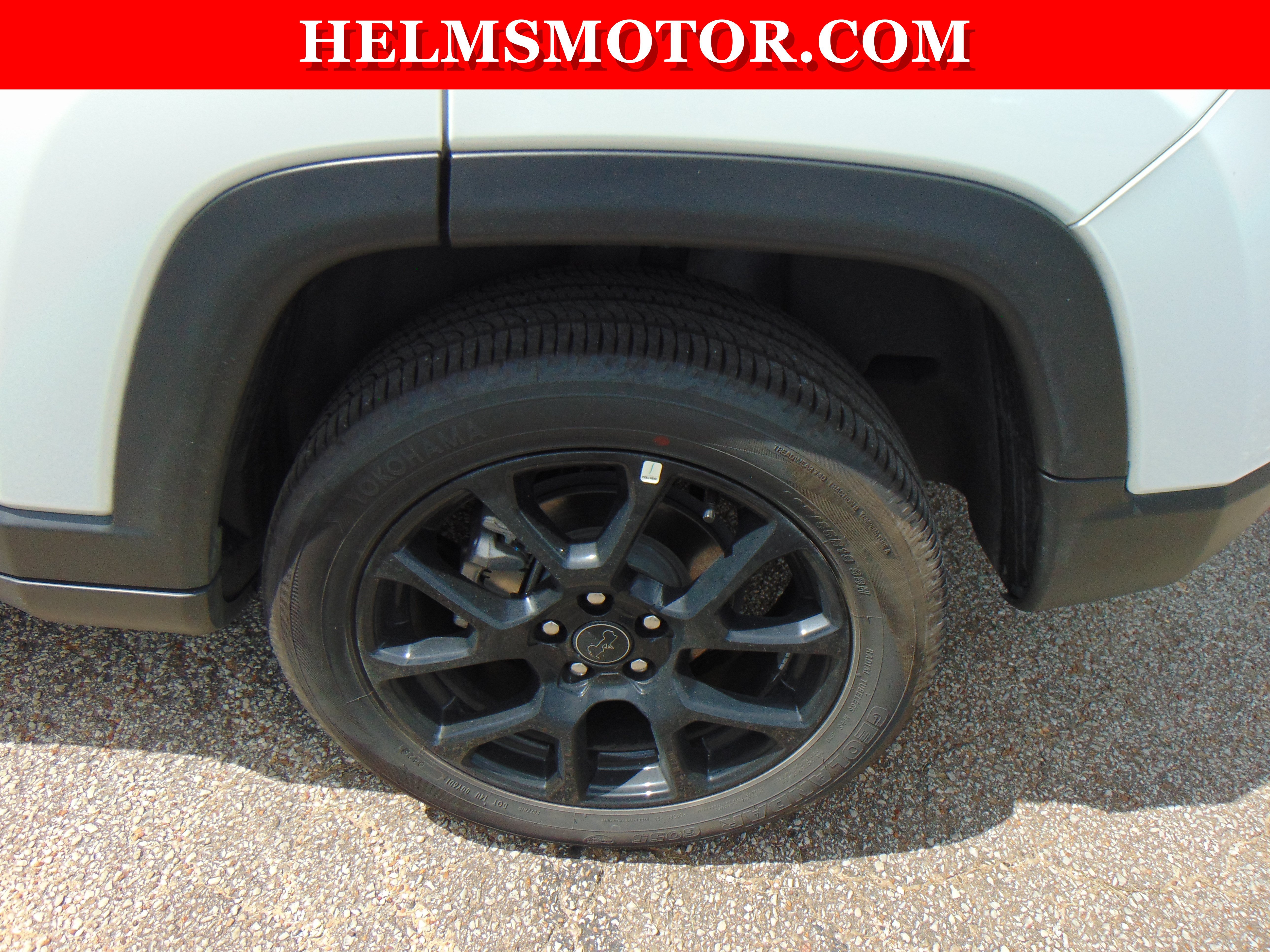 Certified 2025 Jeep Compass Latitude w/ Convenience Group AWD/4WD image 13