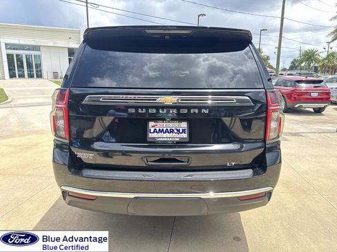 Used 2023 Chevrolet Suburban LT AWD/4WD image 8