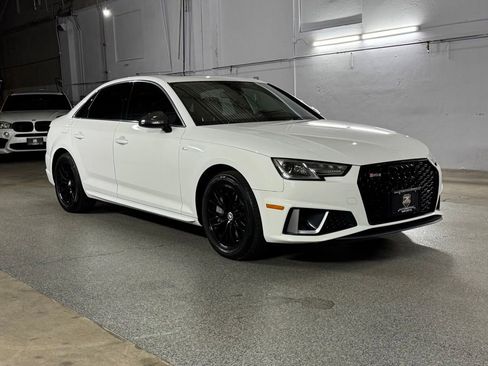 Used 2019 Audi A4 2.0T Premium w/ Convenience Package AWD/4WD image 3