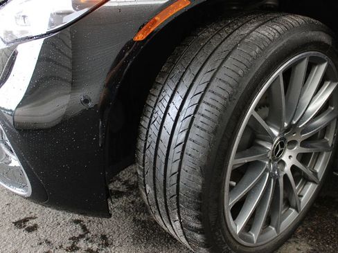 Used 2022 Mercedes-Benz S 580 4MATIC Sedan image 43