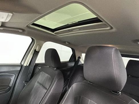 Used 2021 Ford EcoSport SE w/ SE Convenience Package FWD image 13