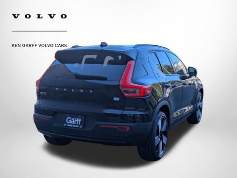 Used 2023 Volvo XC40 Recharge Ultimate AWD/4WD image 3