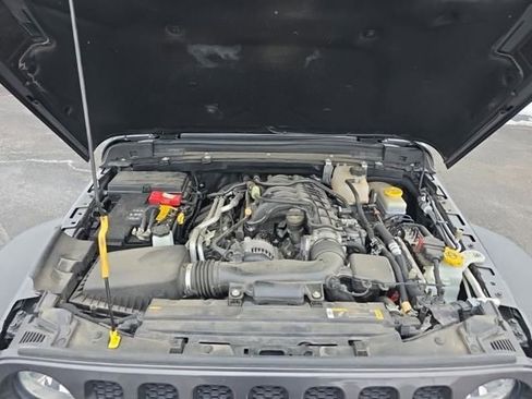 Used 2022 Jeep Wrangler Unlimited Sport image 9