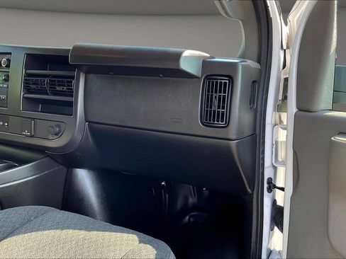 Used 2025 GMC Savana 2500 w/ Driver Convenience Package RWD image 26