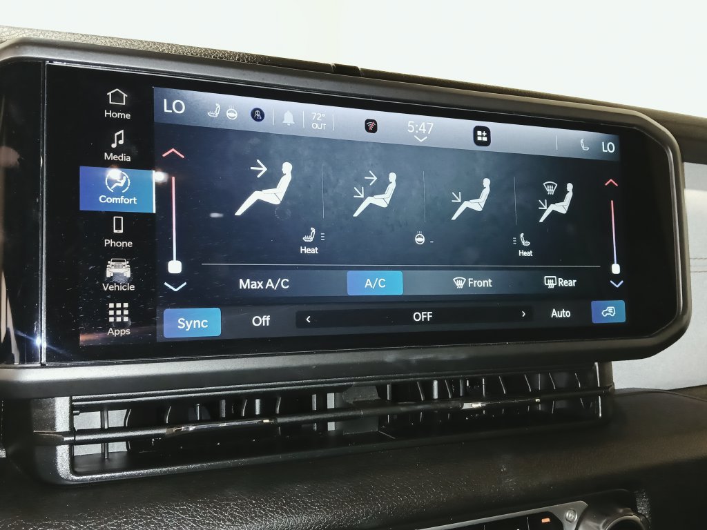 Used 2024 Jeep Wrangler Sport AWD/4WD image 21