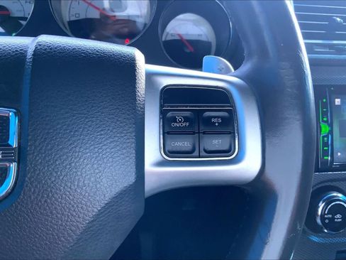 Used 2014 Dodge Challenger R/T w/ Blacktop Package RWD image 25