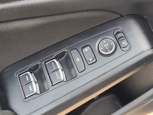 Used 2022 Honda Civic Sport image 12