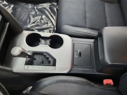 Used 2012 Toyota Camry SE FWD image 37