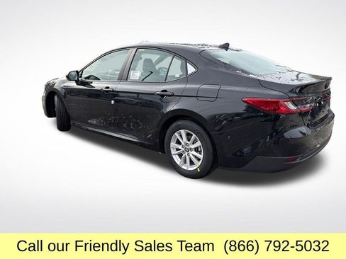 New 2026 Toyota Camry LE w/ Convenience Package image 3
