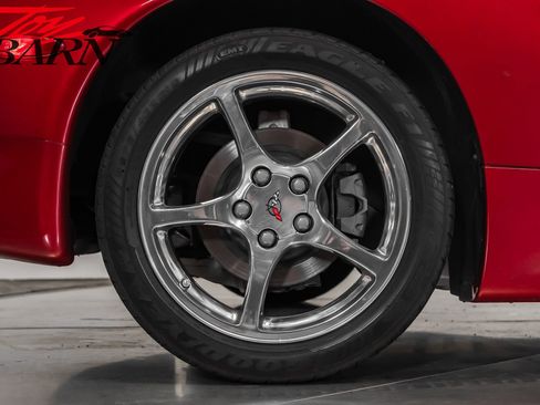 Used 2001 Chevrolet Corvette Convertible w/ Preferred Equipment Group2 image 22