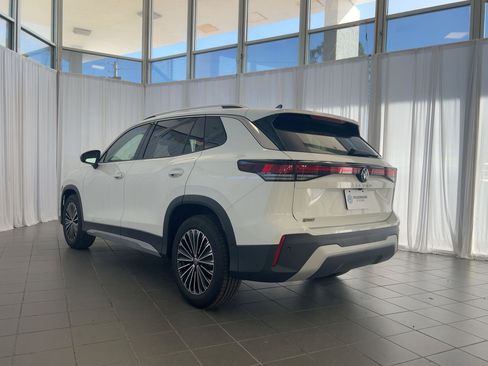 New 2026 Volkswagen Tiguan S image 3