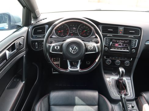 Used 2015 Volkswagen GTI SE FWD image 14