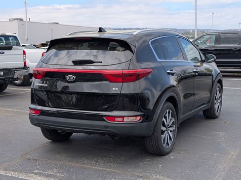 Used 2017 Kia Sportage EX image 3