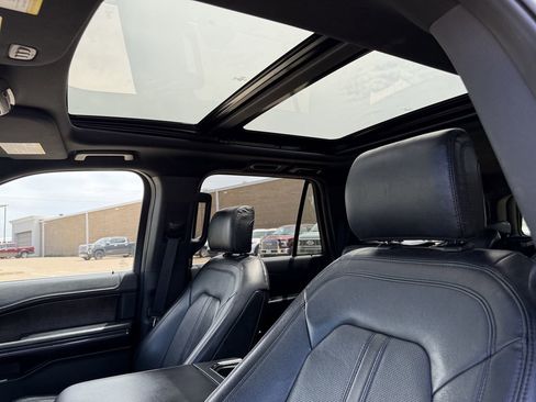Used 2020 Ford Expedition Max Limited w/ Equipment Group 301A RWD image 24