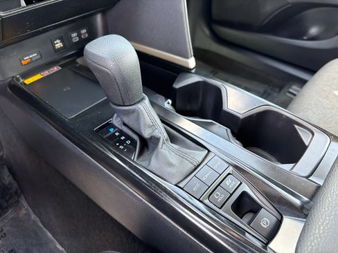 Used 2025 Toyota Camry LE FWD image 24