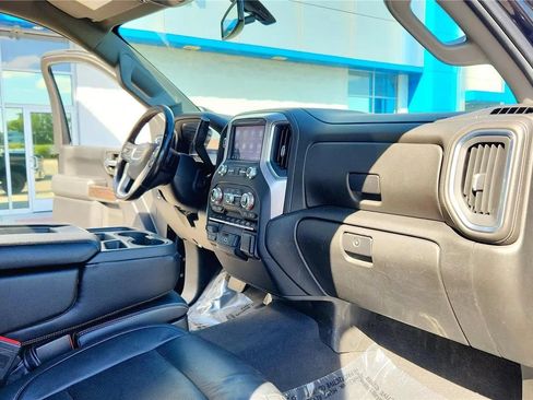 Used 2022 GMC Sierra 2500 SLE w/ SLE Convenience Package AWD/4WD image 27