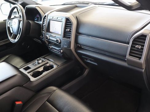 Used 2020 Ford Expedition XLT w/ Equipment Group 202A image 50