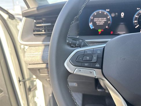 New 2025 Volkswagen Tiguan S image 15