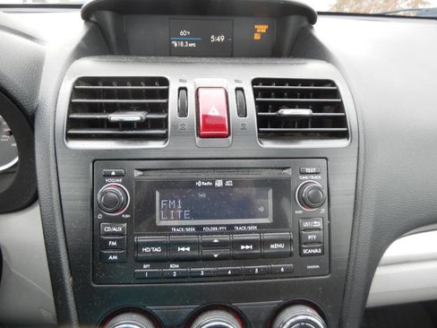 Used 2015 Subaru Forester 2.5i Premium w/ All-Weather Package image 38