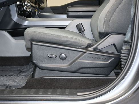 Used 2024 Ford F150 XLT w/ Mobile Office Package image 22