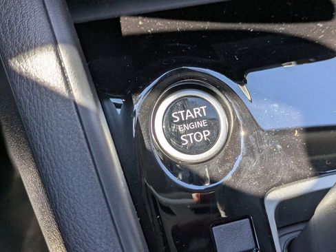 New 2025 Nissan Versa SV w/ Trunk Package image 31