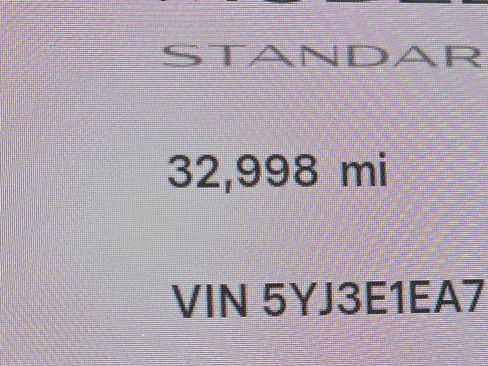 Used 2021 Tesla Model 3 Standard Range Plus RWD image 29