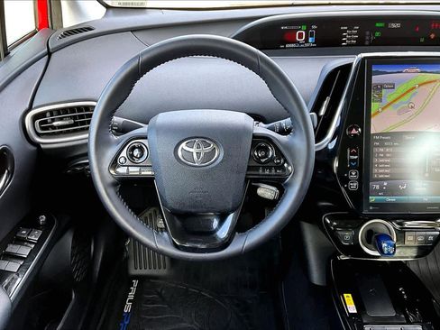 Certified 2020 Toyota Prius Prime XLE image 5