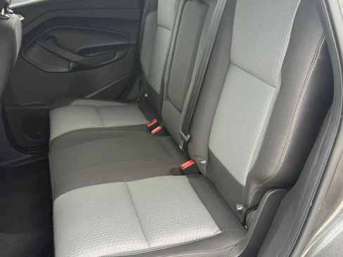 Used 2018 Ford Escape SE AWD/4WD image 10