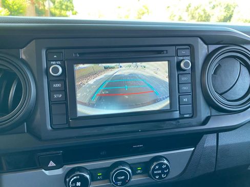 Used 2018 Toyota Tacoma SR RWD image 53