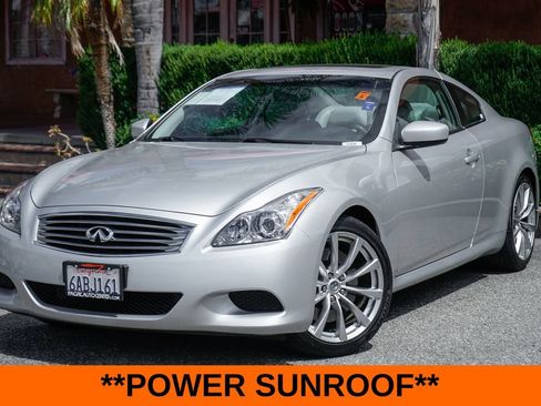 Used 2008 INFINITI G37 Journey w/ Premium Pkg RWD image 4