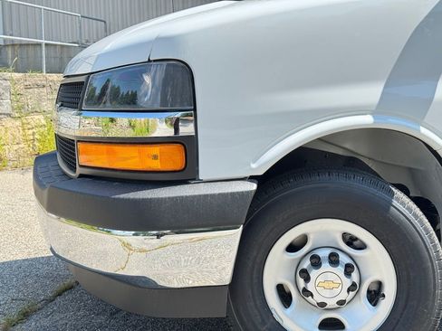New 2025 Chevrolet Express 2500 Work Van w/ Driver Convenience Package image 3