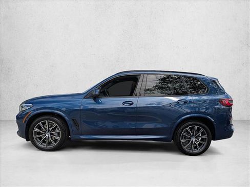 Used 2023 BMW X5 xDrive40i w/ M Sport Package AWD/4WD image 9
