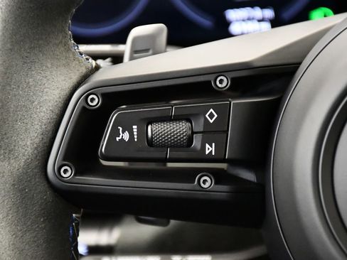 Used 2024 Porsche 911 Dakar image 26