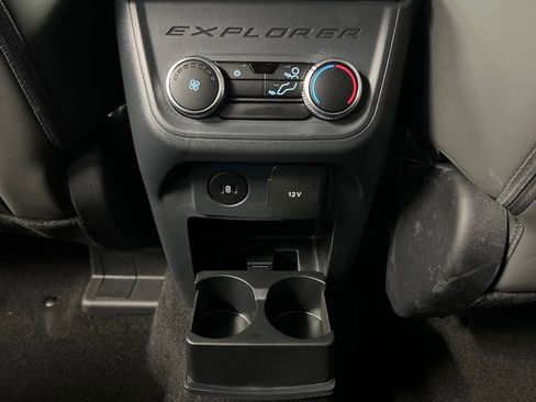 New 2026 Ford Explorer Active w/ Active Comfort Package AWD/4WD image 31