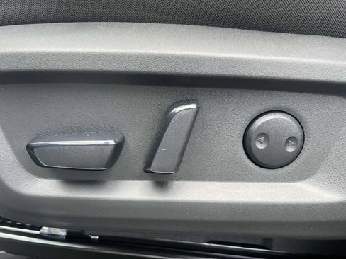 New 2026 Nissan Rogue SV FWD image 16
