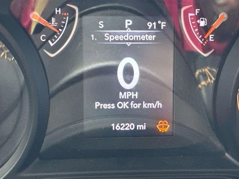 Used 2024 Jeep Wrangler Unlimited Sport AWD/4WD image 33