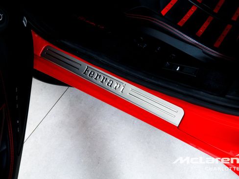 Used 2020 Ferrari F8 Tributo RWD image 16