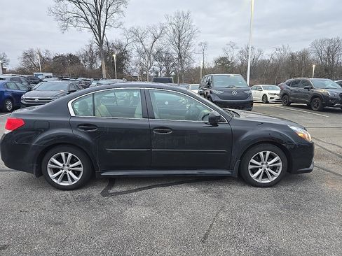 Used 2013 Subaru Legacy 3.6R Limited image 2
