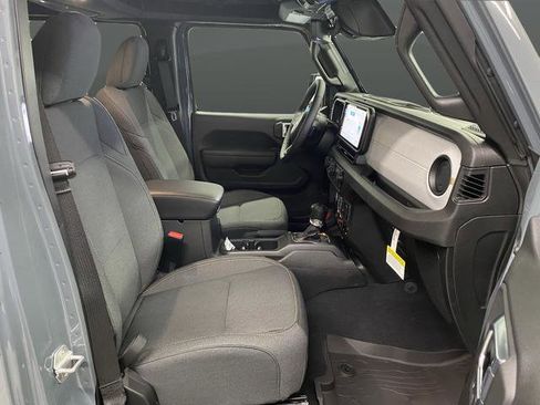 New 2026 Jeep Gladiator Willys image 32