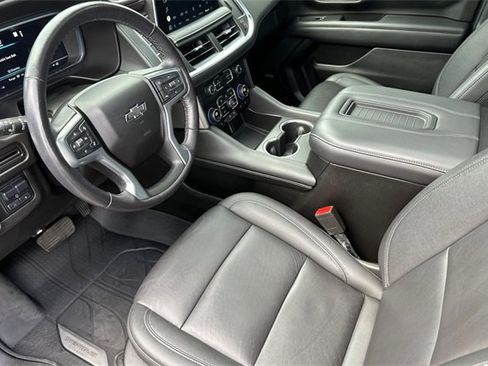 Used 2022 Chevrolet Tahoe Z71 w/ Z71 Off-Road Package image 10