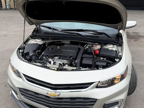 Used 2016 Chevrolet Malibu LT image 25